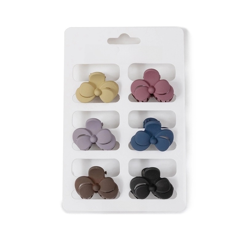 Women’s Sweet Geometric Bow Knot Plastic Resin Stoving Varnish Hair Claws