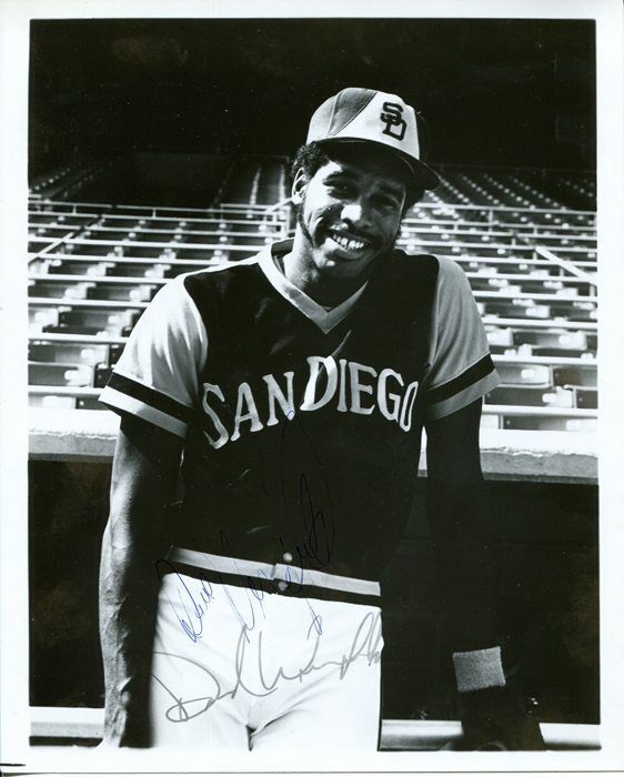 Dave Winfield San Diego Padres Vintage HOF Autographed Signed 8x10 Photo Poster painting CFS COA