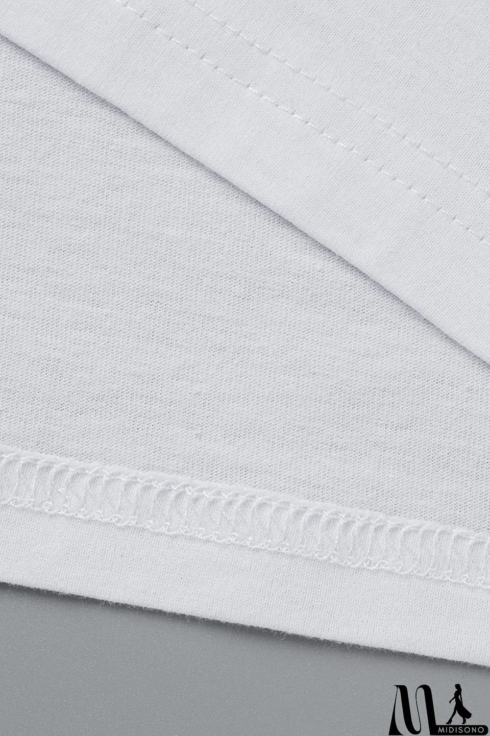 MidiSono - White Casual Street Print Patchwork Letter O Neck T-Shirts