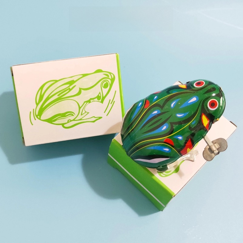 Classic Tin Frog Clockwork Baby Toy
