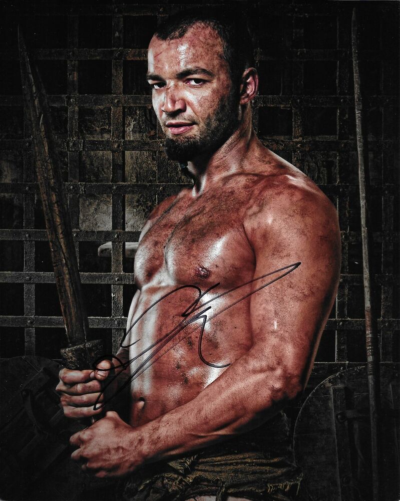 Nick Tarabay Spartacus autographed Photo Poster painting signed 8x10 #1 Ashur