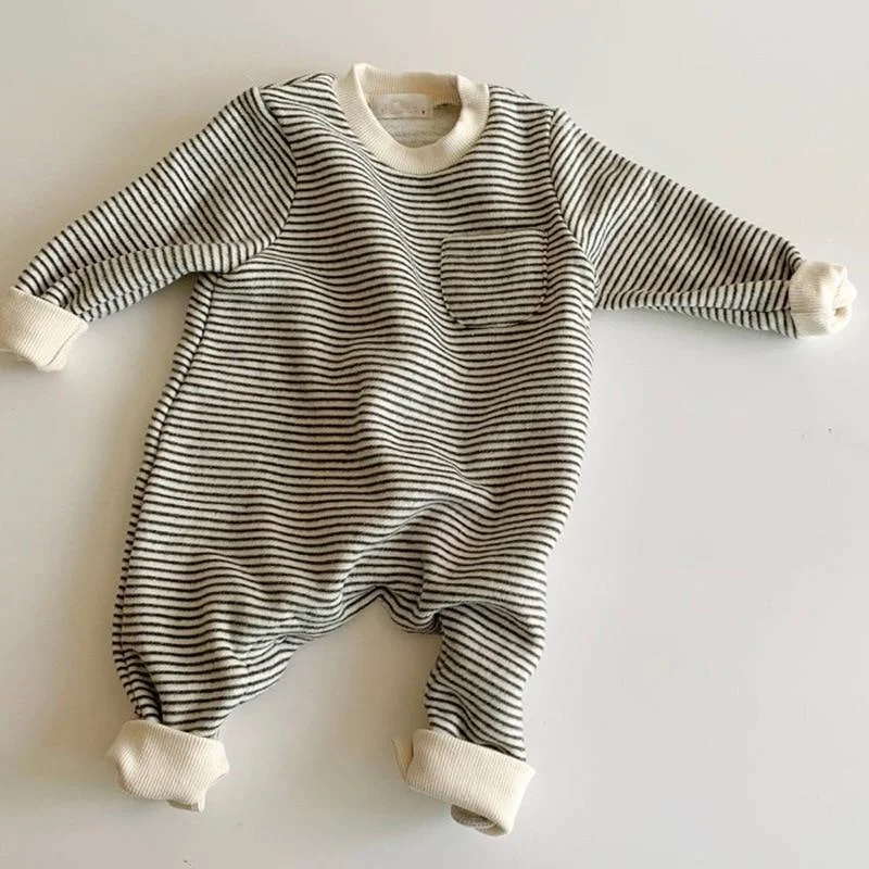 2021 Autumn And Winter Baby Jumpsuit Stripe Plush Fashion Simplicity Leisure Thickening Boys And Girls Jumpsuit Clothes