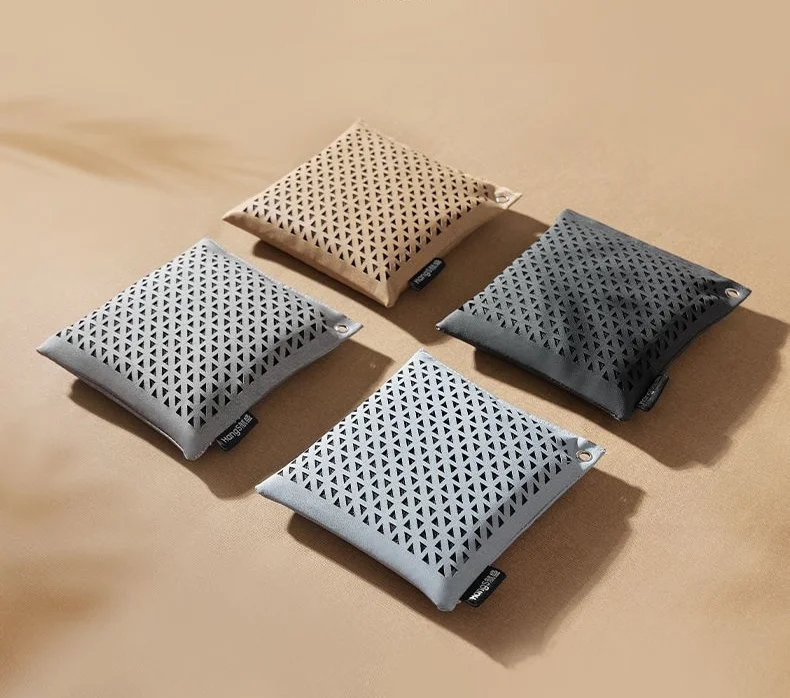 New cars come standard with a formaldehyde-removing bamboo charcoal purification bag（2PCS）