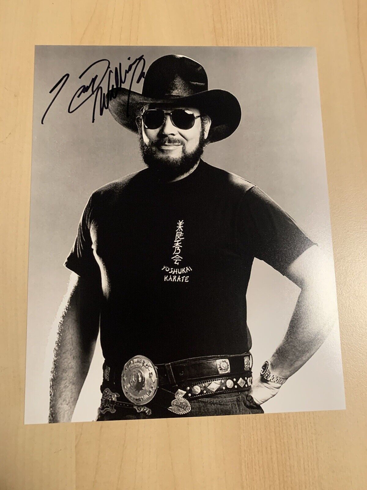 HANK WILLIAMS JR HAND SIGNED 8x10 Photo Poster painting AUTOGRAPHED COUNTRY LEGEND VERY RARE COA