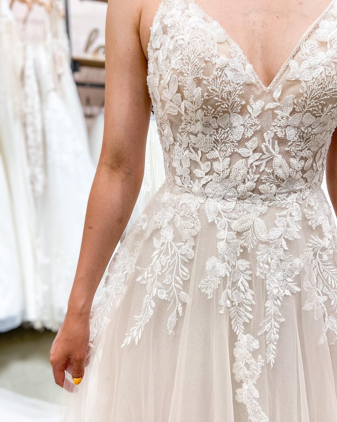 Wedding Dresses Long A-line V-neck Backless With Lace Tulle