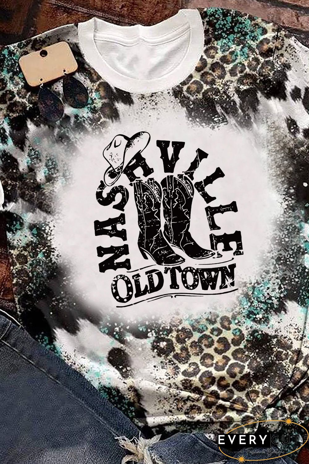 Leopard NASHVILLE OLD TOWN Graphic Print Bleached T Shirt