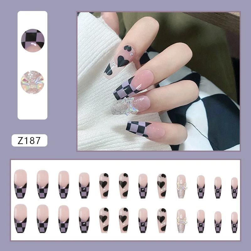 24Pcs Coffee Color With Grids Heart Designs False Nail Full Cover Fake Nails with Glue Detachable Wearable Manicure Nail Tips-Nail Inspo