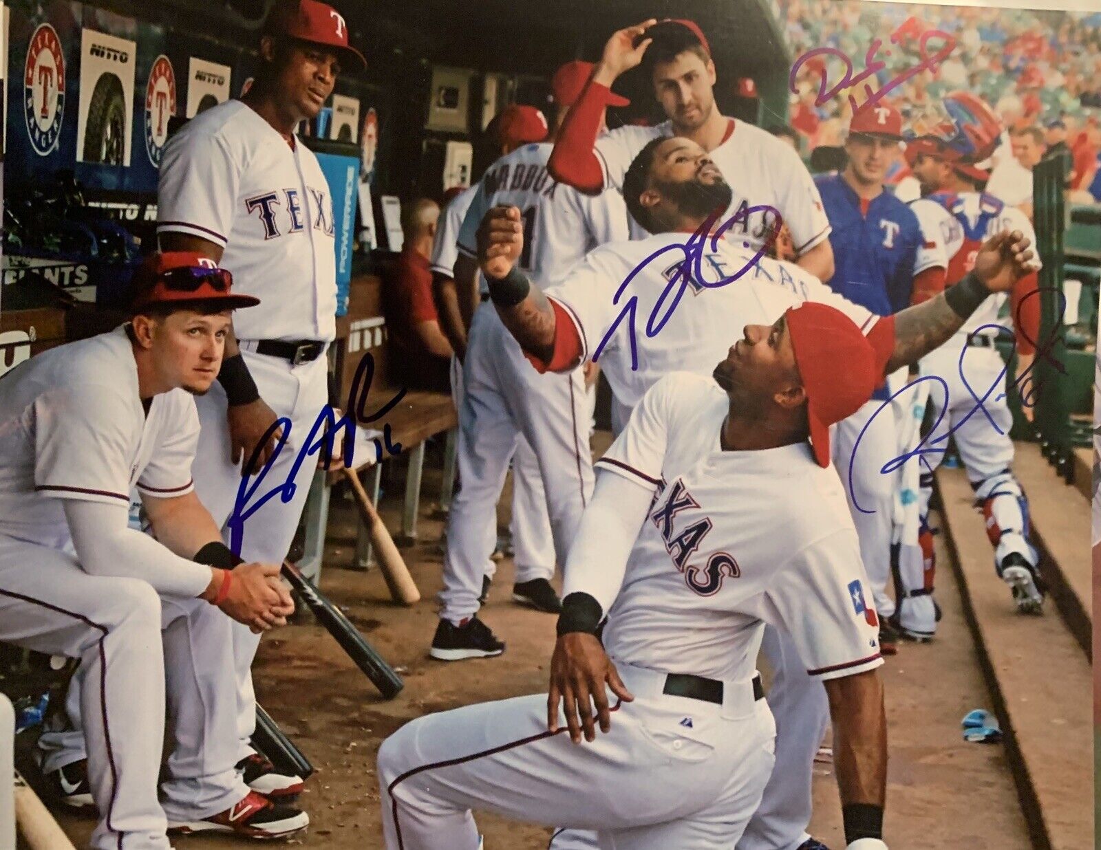 Texas Rangers Signed 8x10 Photo Poster painting Pic Fielder Rua More