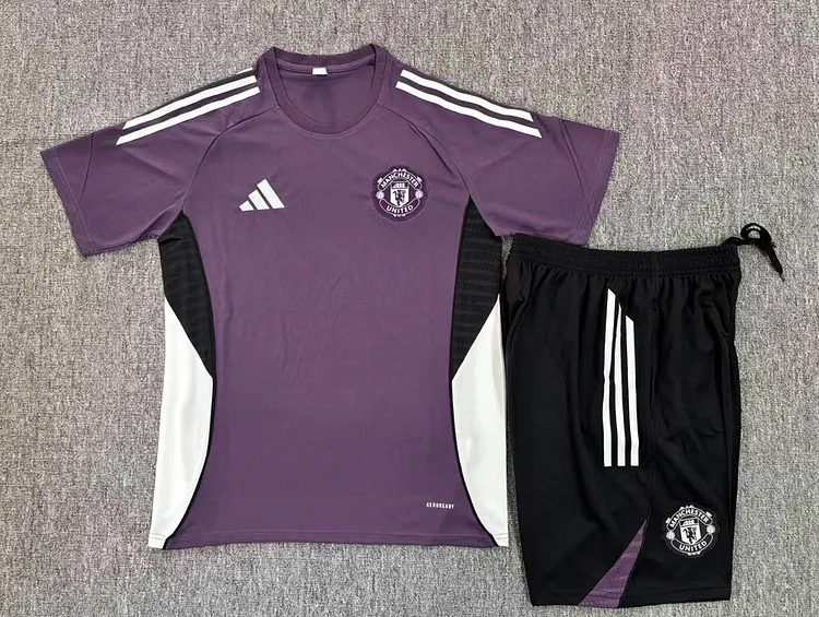 25-26 season children's version of the Manchester United purple jersey