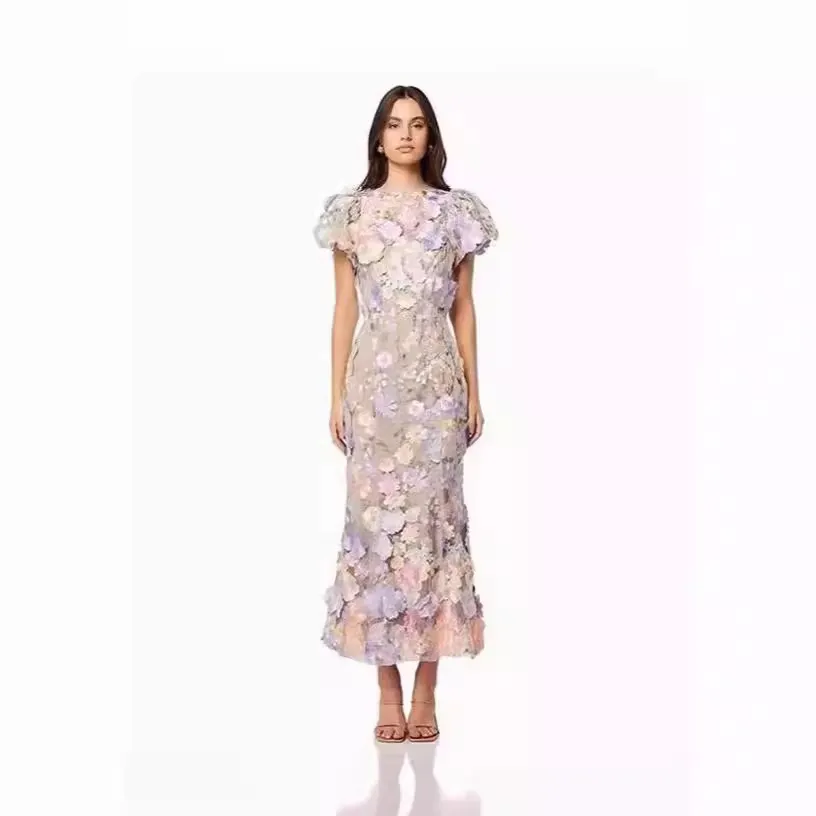 Uveng Uveng 2025 New Light Luxury Collar Embroidered Three-Dimensional Flower Bubble Sleeve Long Dress Bag Hip Dress