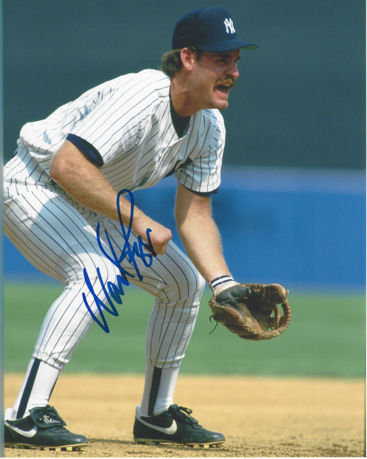 NEW YORK YANKEES WADE BOGGS HAND SIGNED AUTHENTIC 8X10 Photo Poster painting w/COA NY MLB HOF