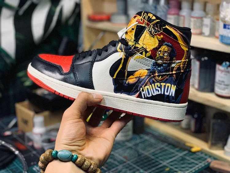 Custom Hand-Painted Sports Shoes - "Basketball Super Star"
