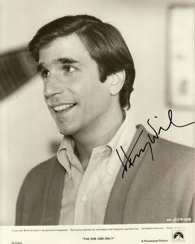 HENRY WINKLER hand-signed ORIGINAL 1977 STUDIO B/W CLOSEUP 8x10 authentic w/ COA