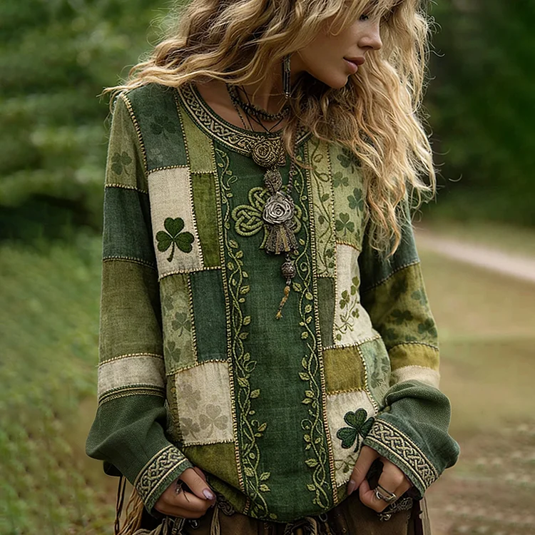 Women's Vintage St Patrick's Day Shamrock Patchwork Art Loose And Comfortable Cotton And Linen Round Neck Shirt