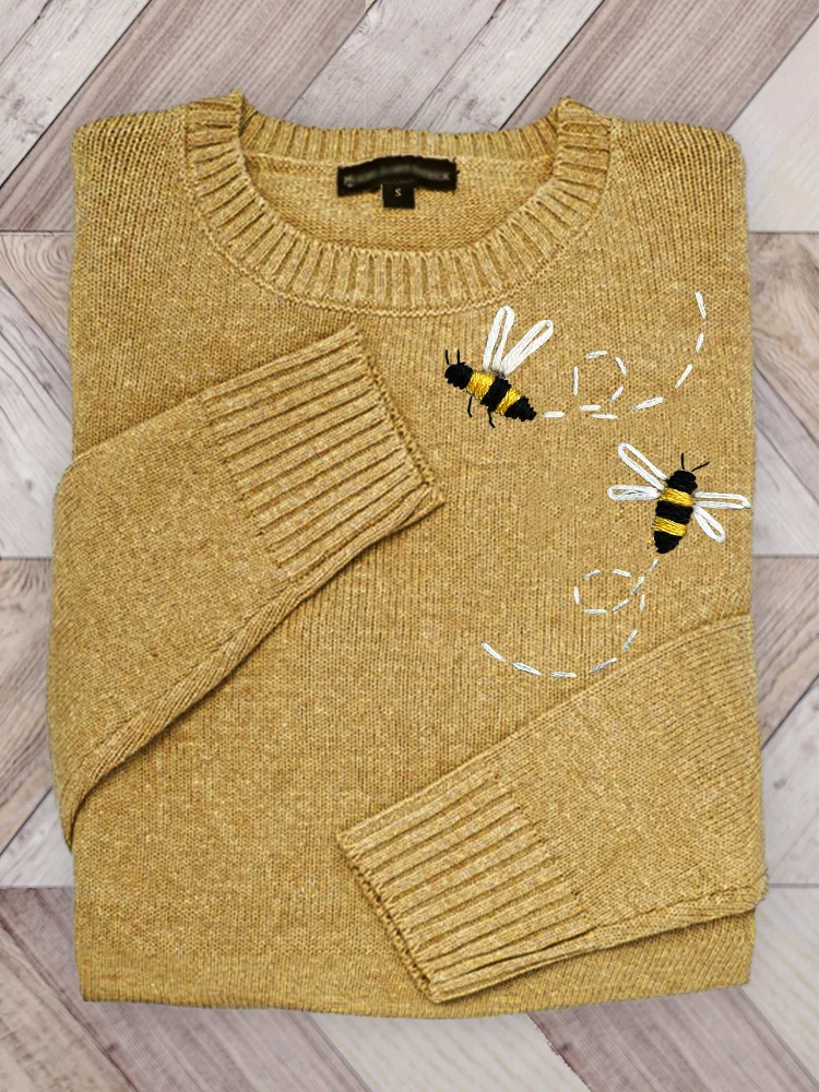 Comstylish Flying Bees Embroidery Cozy Knit Sweater