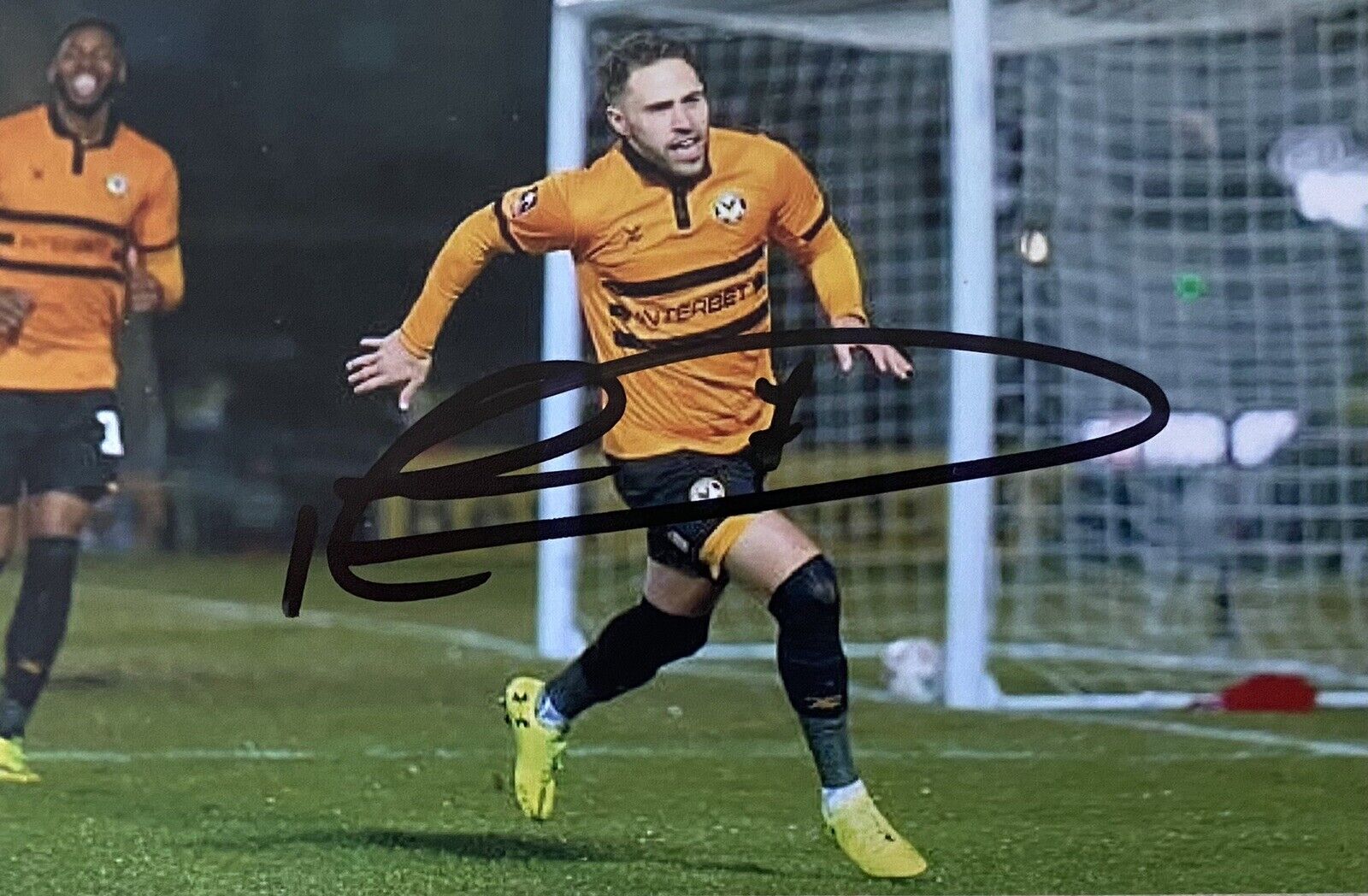 Robbie Willmott Genuine Hand Signed Newport County 6X4 Photo Poster painting 2