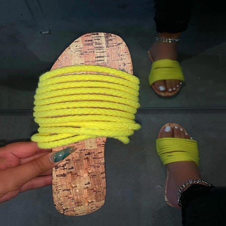 Women's woven arch support flat beach slide sandals