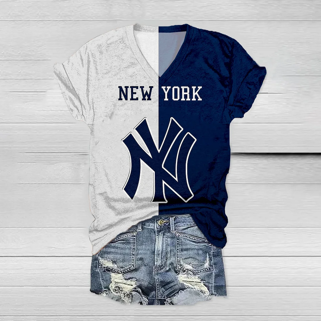 New York Yankees Print V-Neck T-Shirt