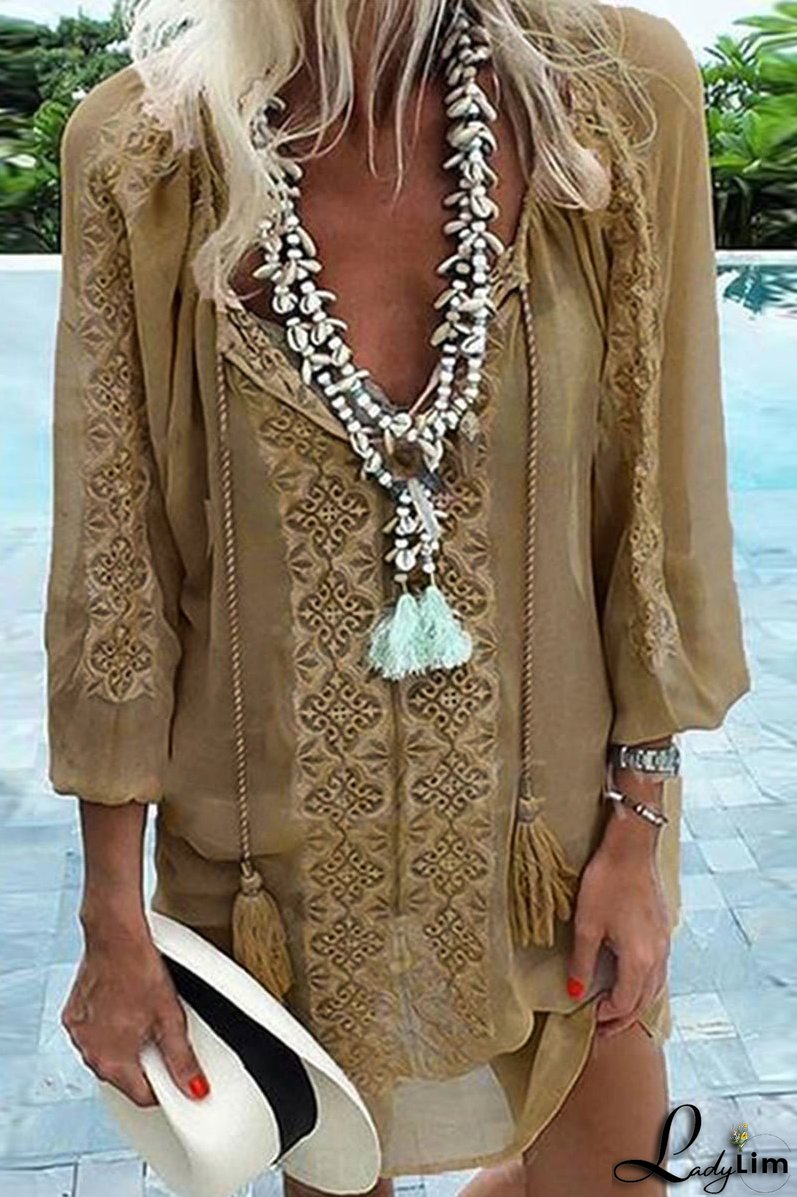 Feminine and light Dress