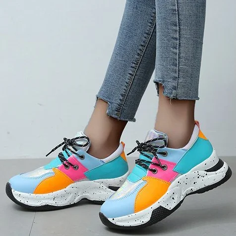 Lightweight athletic shoes for women Radinnoo.com