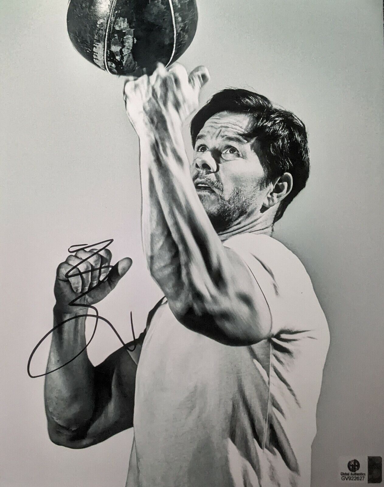 Mark Wahlberg Signed Autograph 8x10 COA