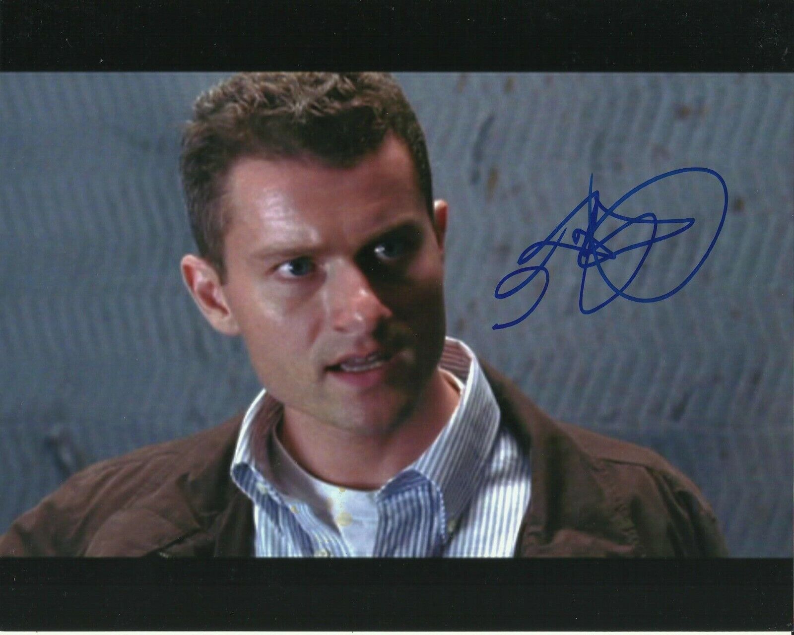 JAMES BADGE DALE SIGNED THE DEPARTED Photo Poster painting UACC REG 242 (1)