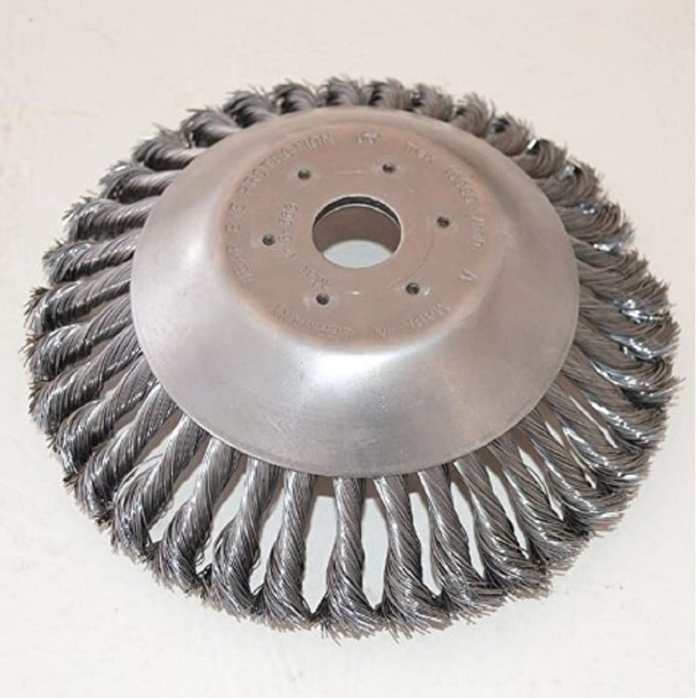 

Wire wheel mowing head and twisted wire weeding head of lawn mower, 501 Original