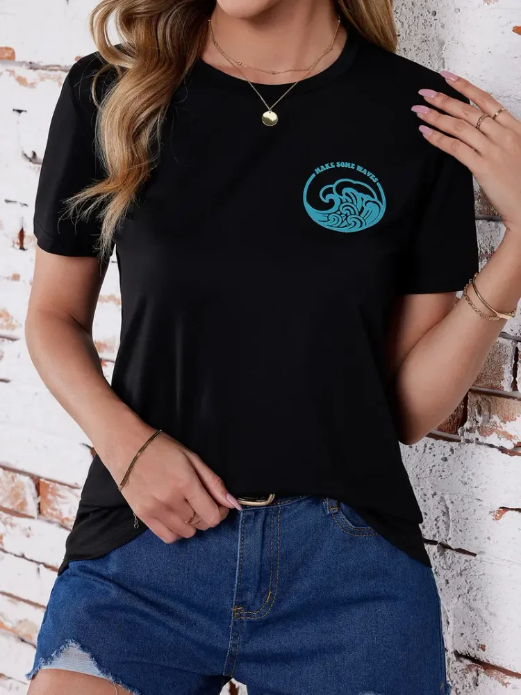 Womens Beach Print Short Sleeve T-Shirt - Lightweight & Casual, Perfect for Spring & Summer - Comfortable Crew Neck, Fashionable Wardrobe Staple