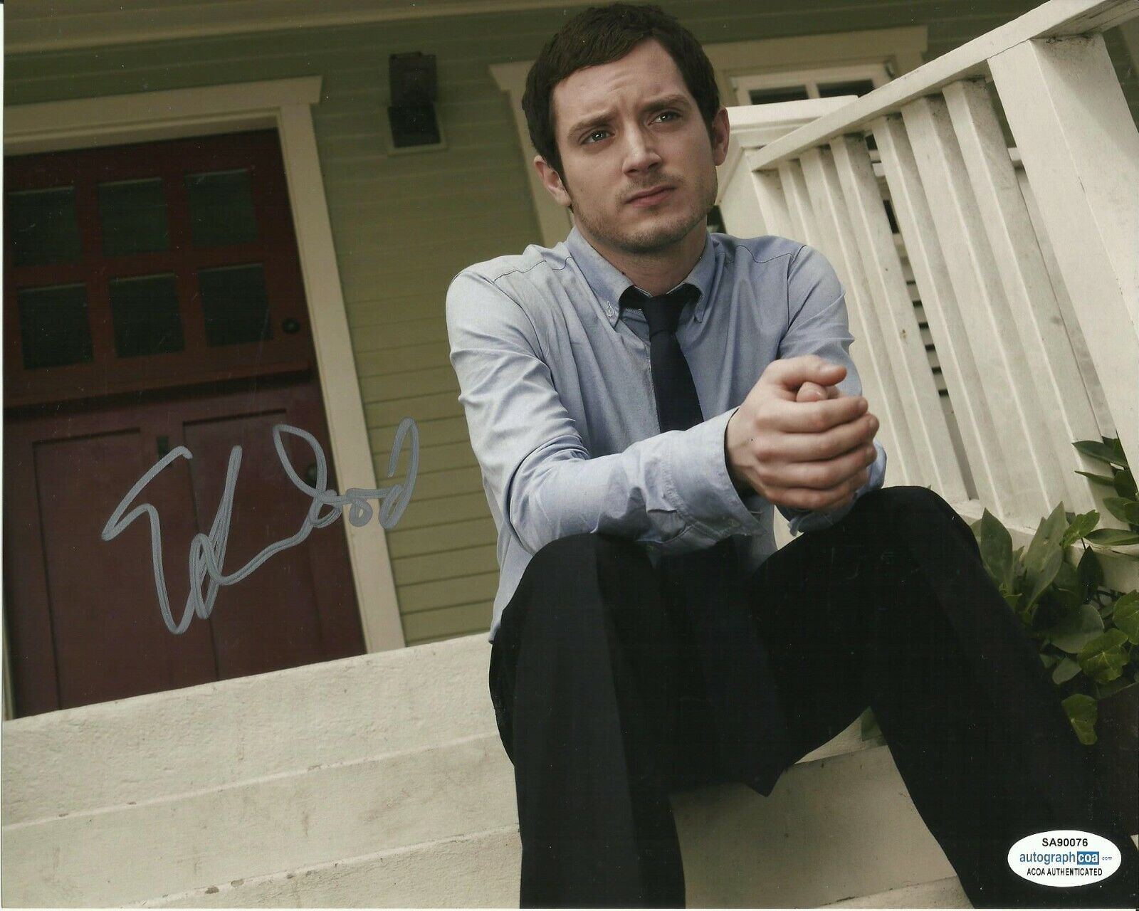 ELIJAH WOOD SIGNED COOL Photo Poster painting UACC REG 242 (10) ALSO ACOA CERTIFIED