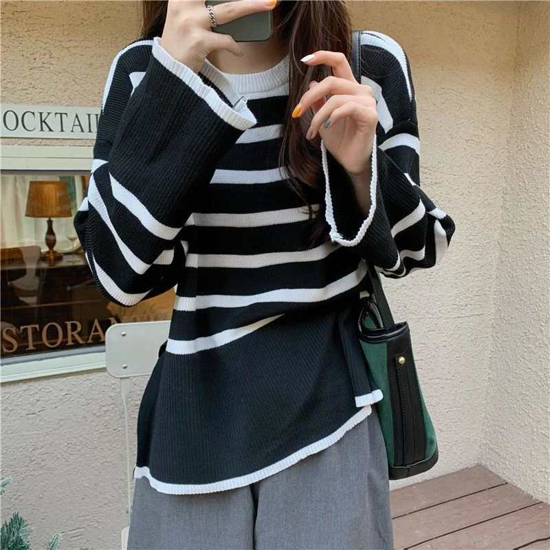Uveng Uveng Renovation Striped Sweater Women's New Retro Mini-Designed Knitted T-Shirt Tide In Autumn