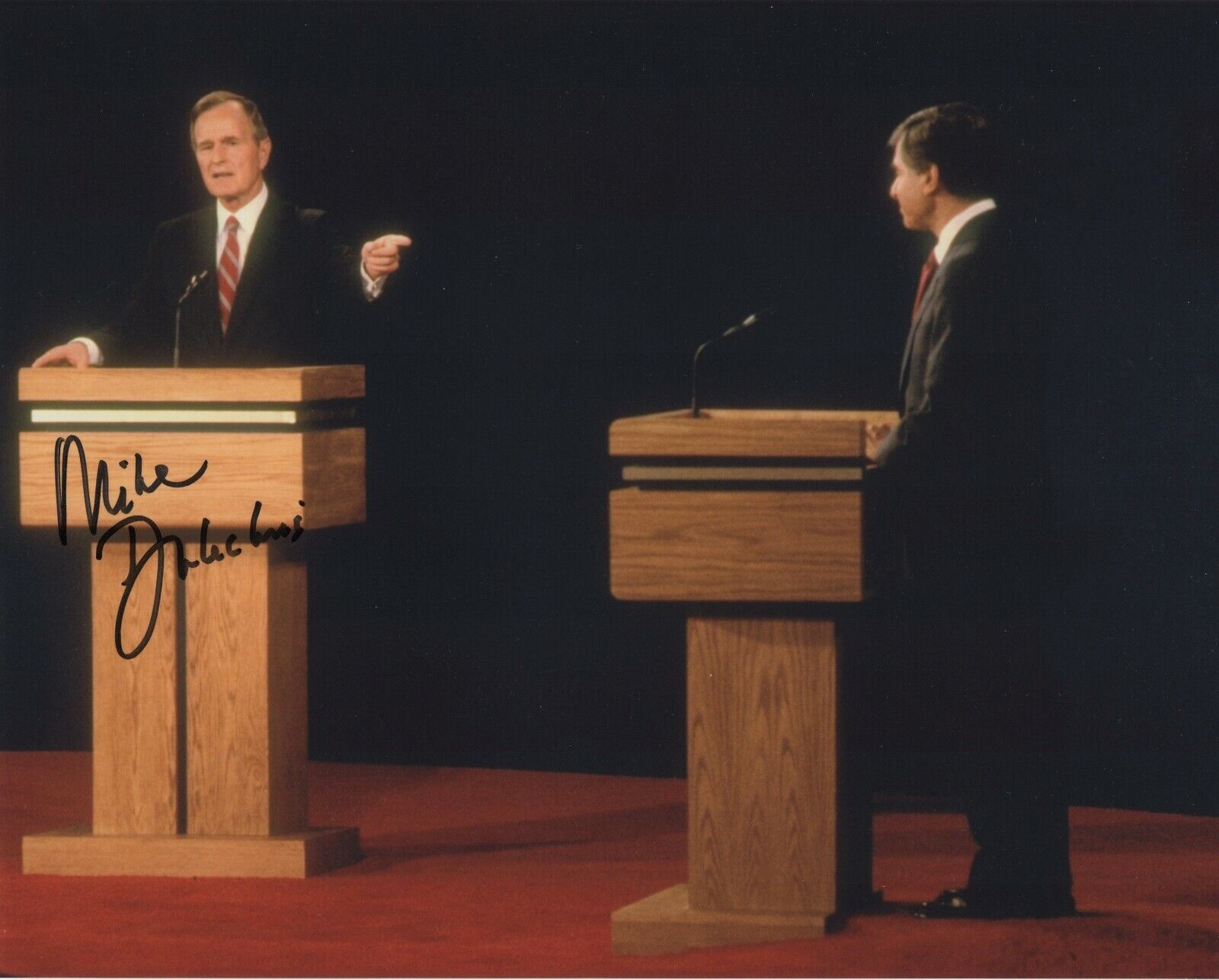 MICHAEL MIKE DUKAKIS SIGNED AUTOGRAPH 8X10 Photo Poster painting 1988 PRESIDENTIAL ELECTION