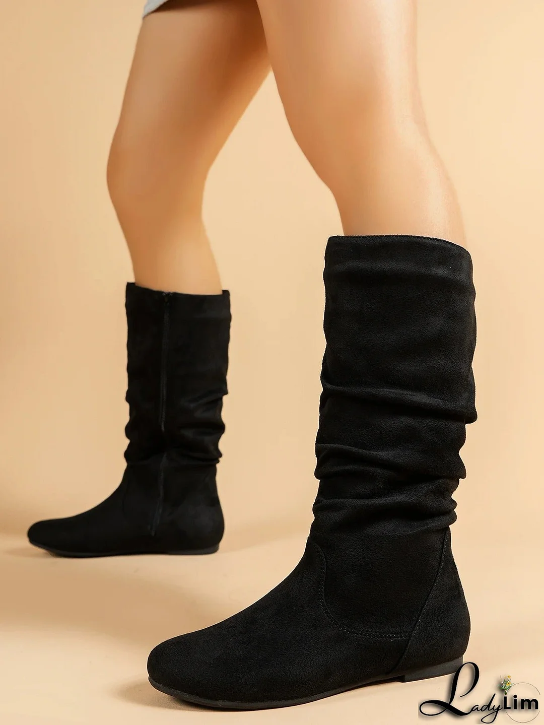 Modern and Comfortable winter Boots