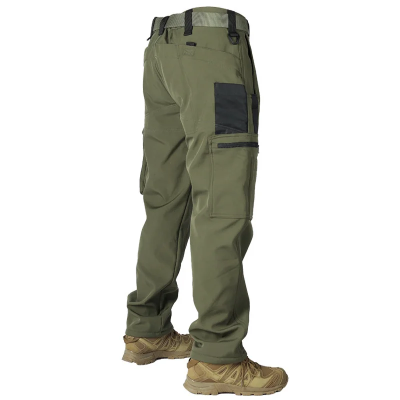 Taktische Arbeitshose f&uuml;r Herren, warme, fleecegef&uuml;tterte Wanderhose mit mehreren Taschen, geeignet zum Wandern und f&uuml;r Arbeiten im Freien.