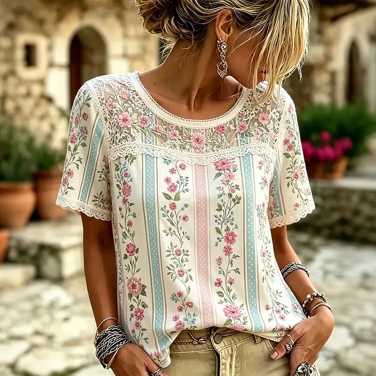 Women's Vintage Rose Art Crew Neck Short Sleeve T-shirt