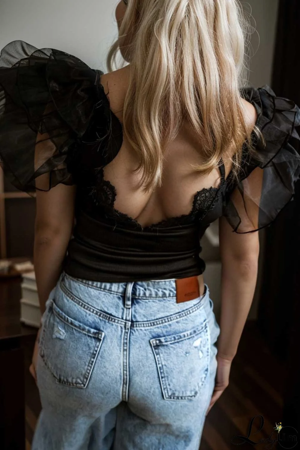 simple round neck pleated short sleeve t shirt circular cap drop shoulder scoop jewel closed