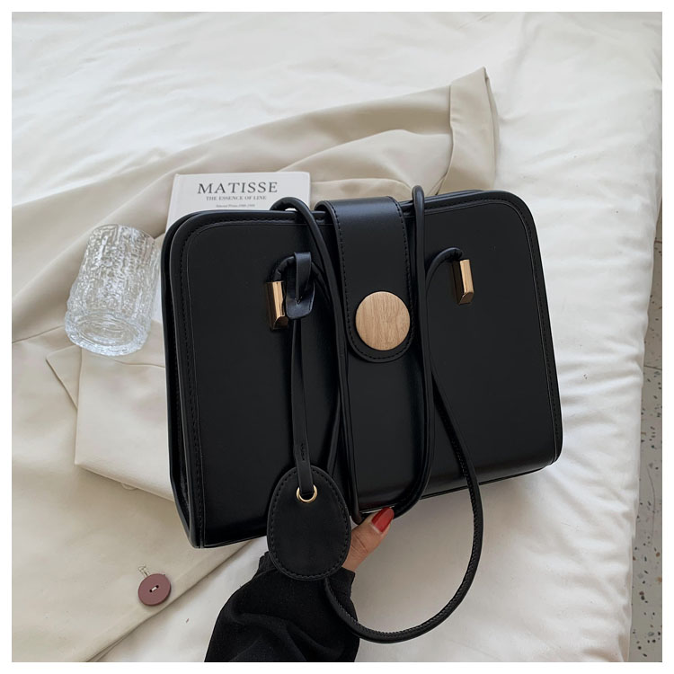 Luckrushonline Vintage Women Shoulder Bag Chic All-Match PU Leather Underarm  Bags 2025 Luxury Designer Ladies Handbags back to school Bags
