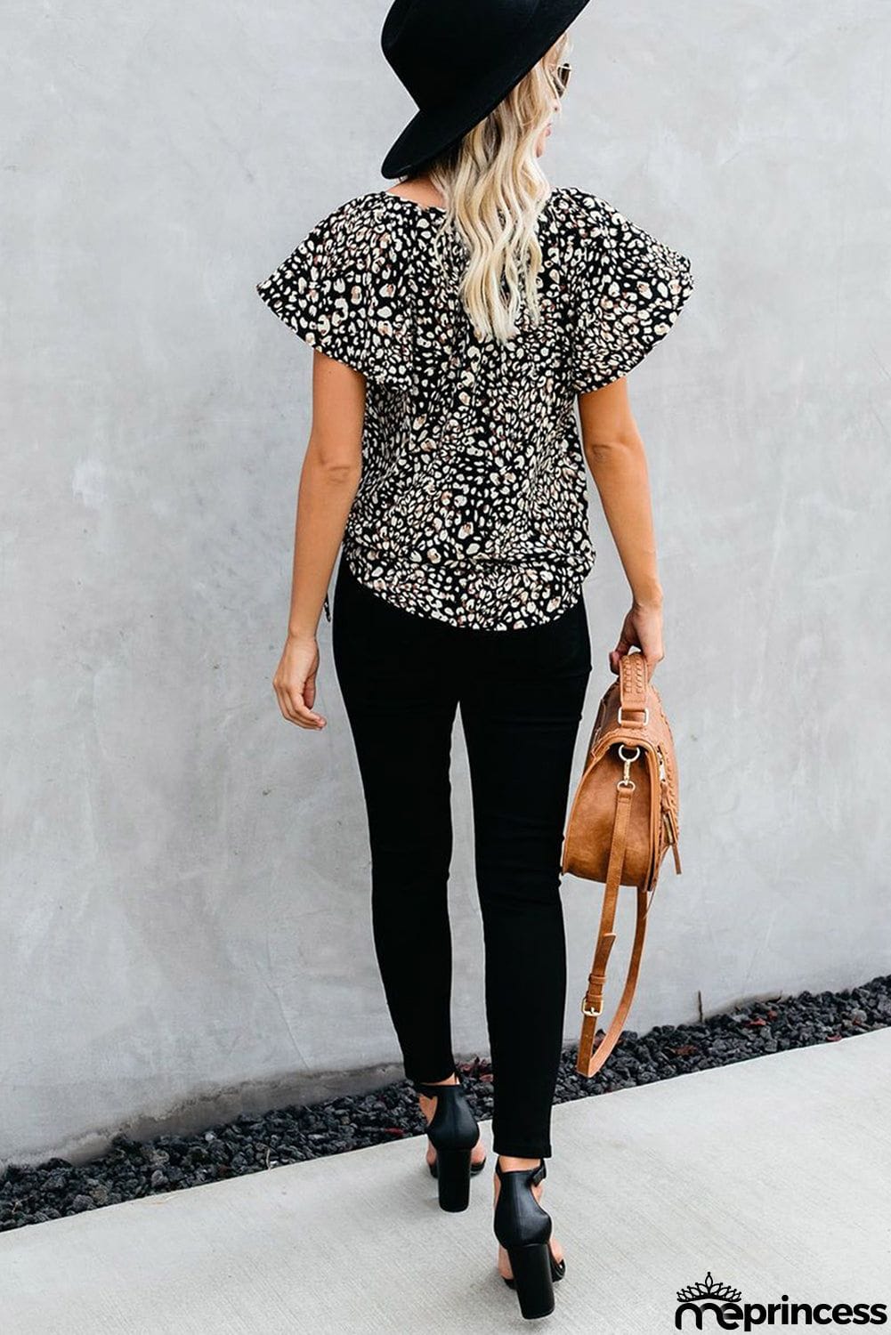 V-neck Short Sleeve Fashion Print Fantasy Fluttering Blouse