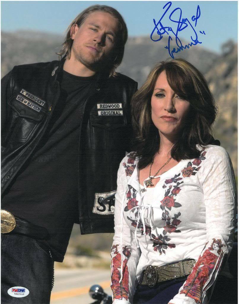 Katey Sagal Signed Sons of Anarchy Authentic 11x14 Photo Poster painting (PSA/DNA) #5A40112