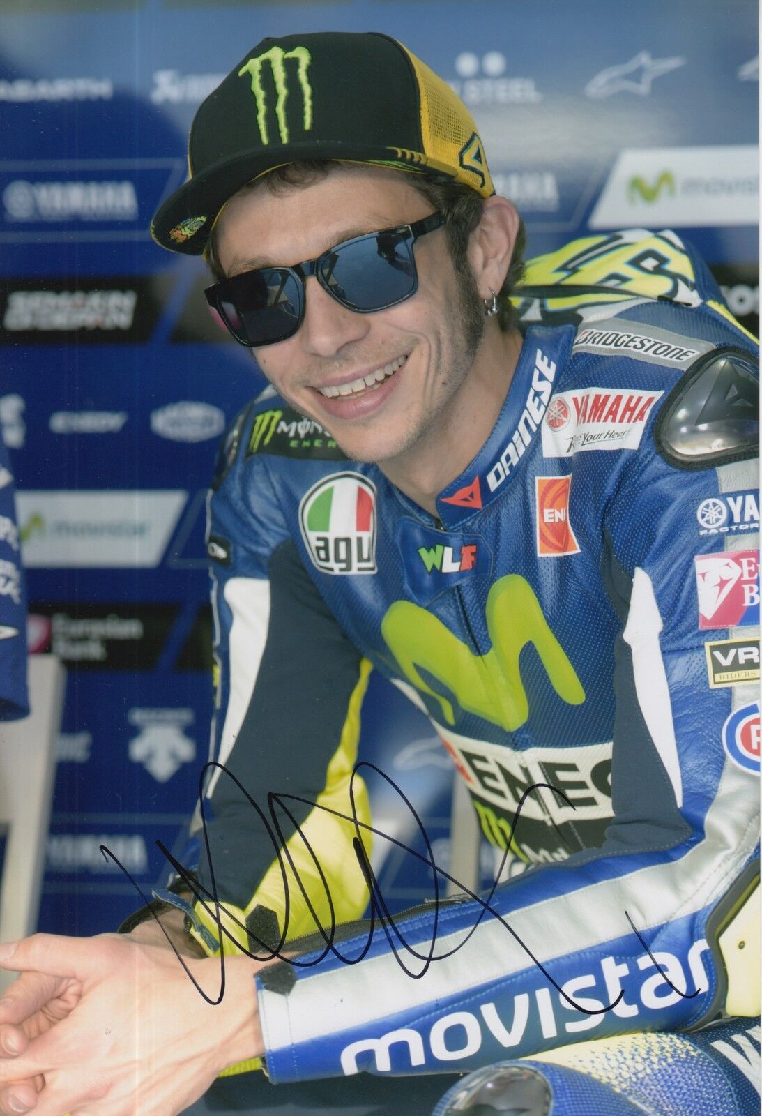 VALENTINO ROSSI HAND SIGNED YAMAHA 12X8 Photo Poster painting MOTOGP AUTOGRAPH PROOF 9.