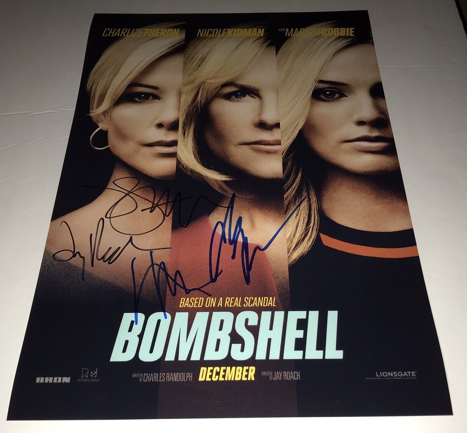 Jay Roach John Lithgow +2 Hand Signed 11x17 Bombshell Authentic Autographs