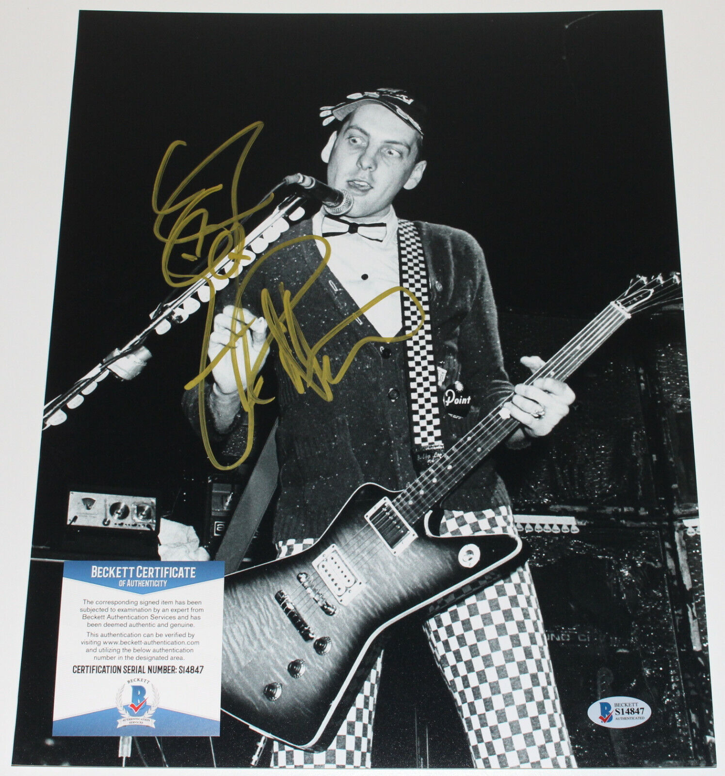 RICK NIELSEN CHEAP TRICK GUITARIST HAND SIGNED 11X14 Photo Poster painting BECKETT COA BAS