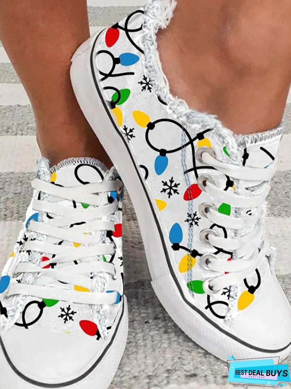 Colorful Print Lace-Up Canvas Shoes