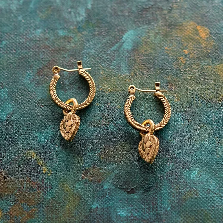 Vintage Heart-Shaped Texture Earrings