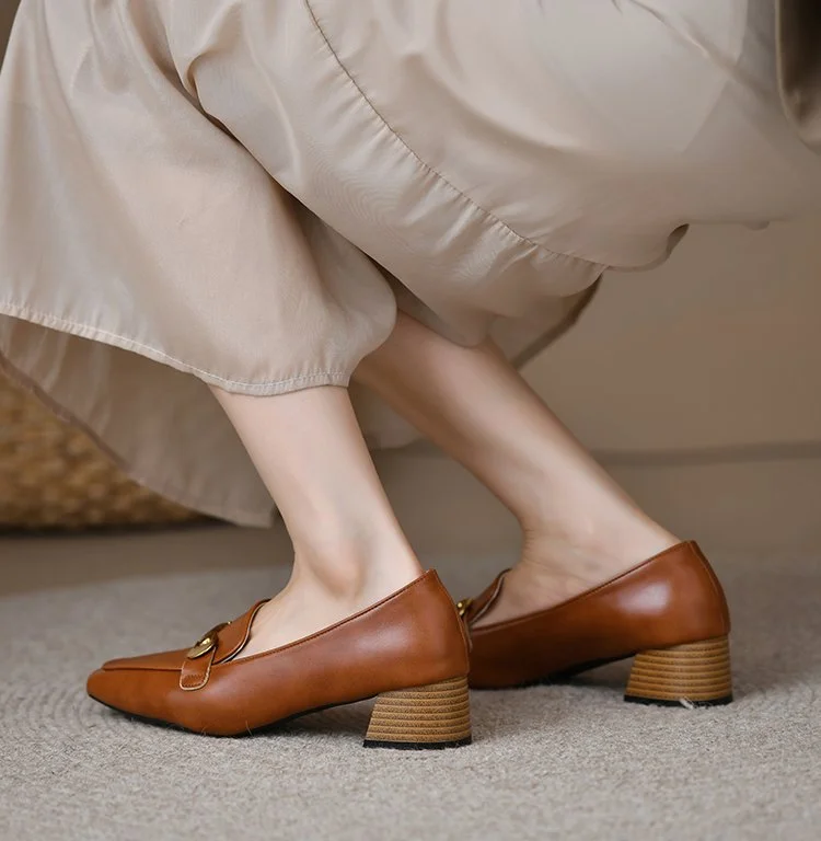 Yyvonne Retro Square Head Single Shoe Heel Thick Heel 2025 Spring And Autumn New Women's Foot Small Leather Shoes Women's Shoes