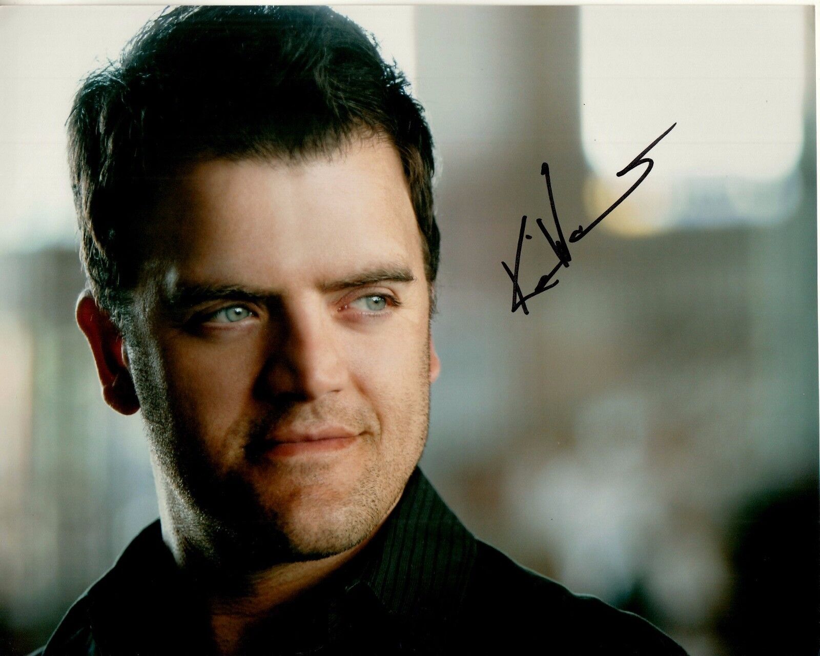 KEVIN WEISMAN hand-signed FANTASTIC 8x10 COLOR CLOSEUP w/ uacc rd coa ALIAS