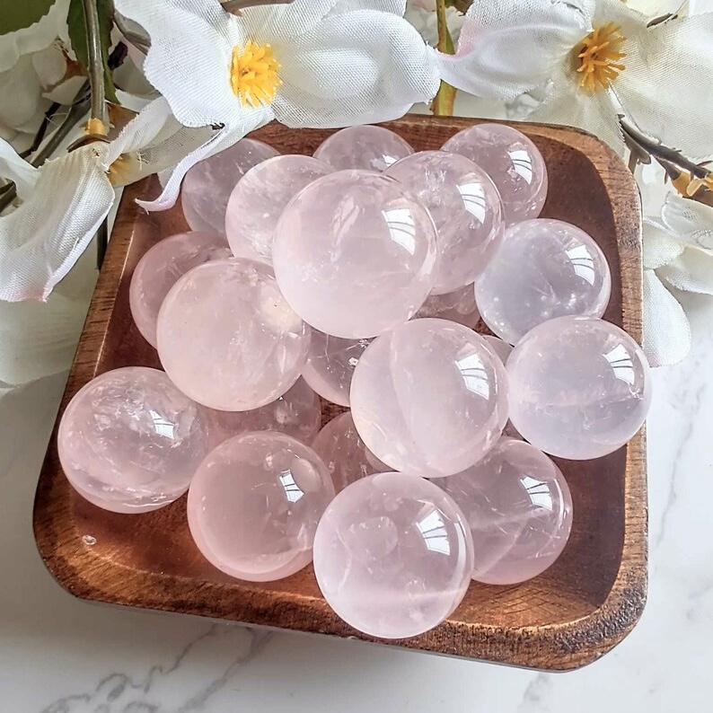 Small Rose Quartz Sphere 1pcs