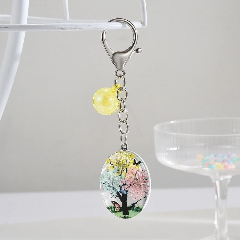 Cartoon Style Flower Resin Women’s Bag Pendant Keychain