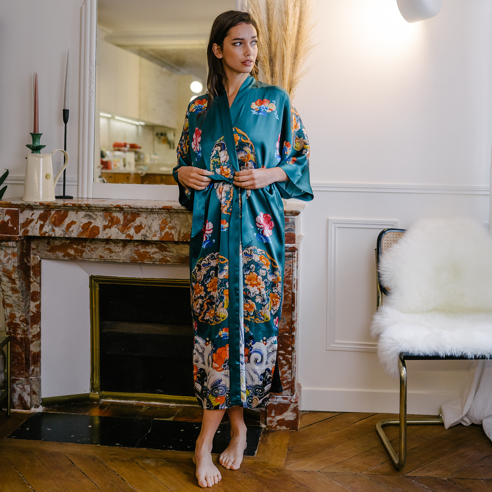 19 Momme Oriental Totem Motif Women's Silk Kimono Robe REAL SILK LIFE