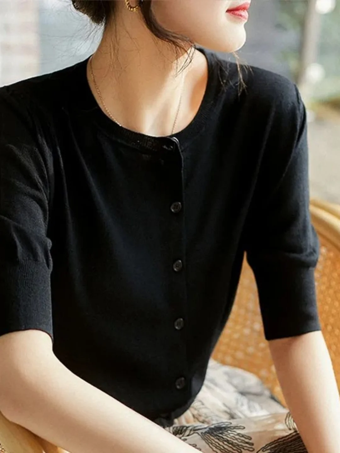 Athvotar Athvotar Knitted Jersey Women's Early Spring Round Collar Collar In The Middle Sleeve Ice Silk Thin Model Hit The Bottom Of The Coat Female Ocean