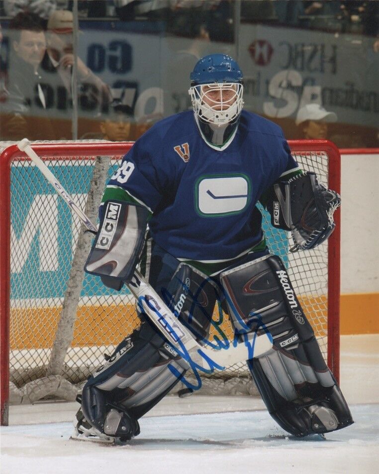 Vancouver Canucks Dan Cloutier Autographed Signed 8x10 NHL Photo Poster painting COA #3